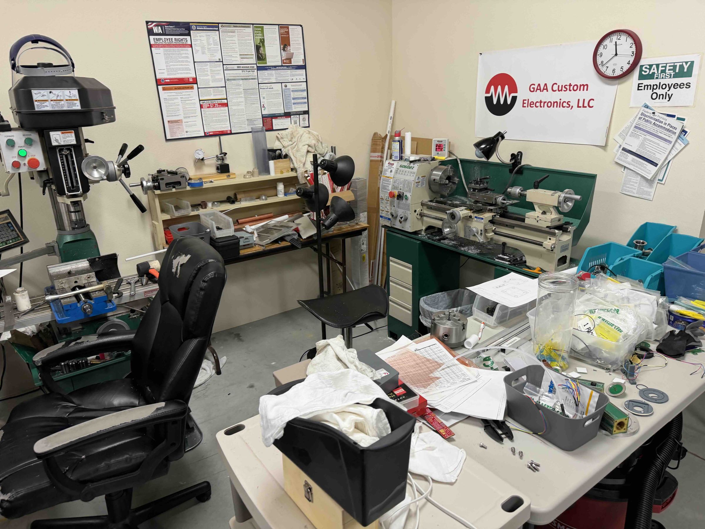 Precision mill and lathe with DRO